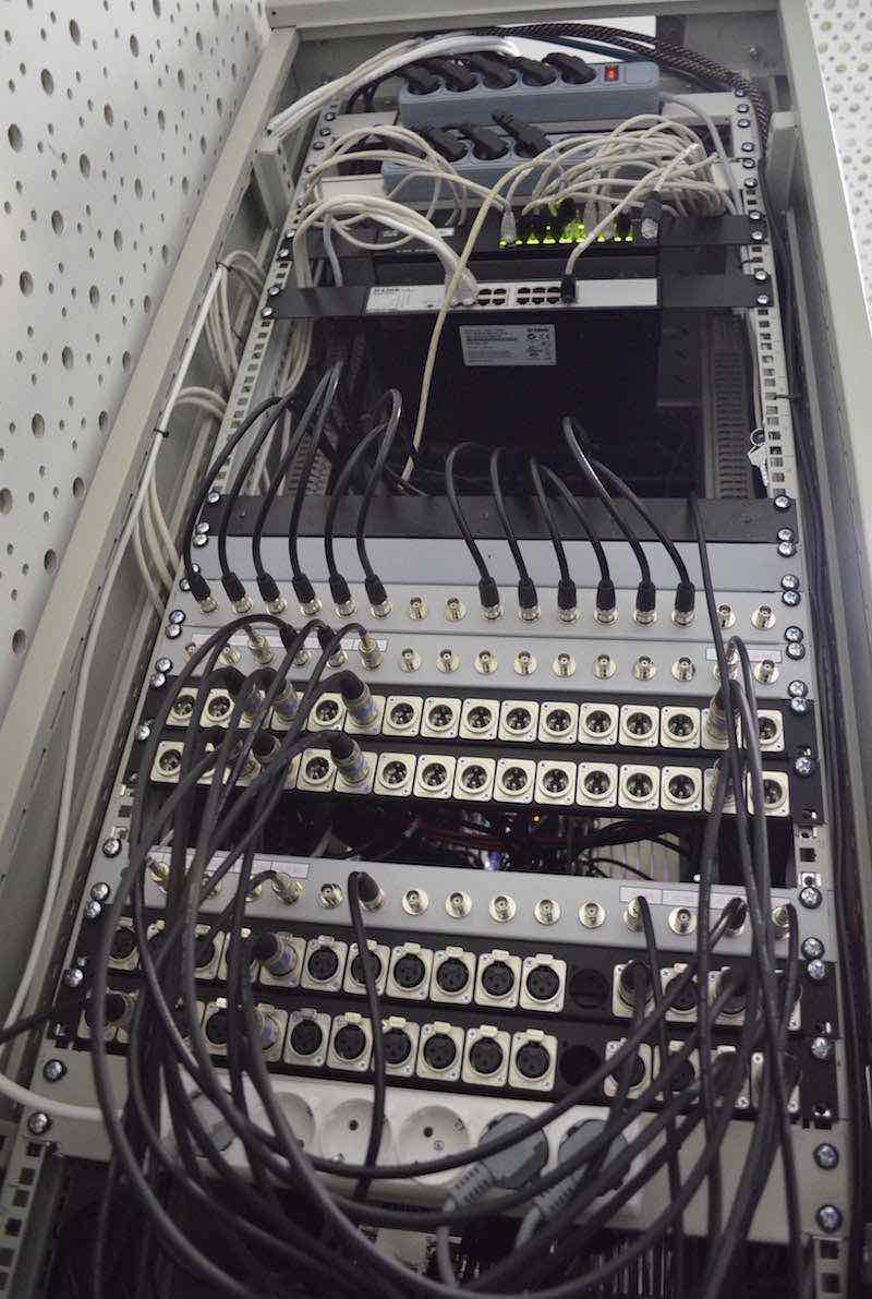 Цифровая центральная эфирная аппаратная под ключ для Львовской ОГТРК