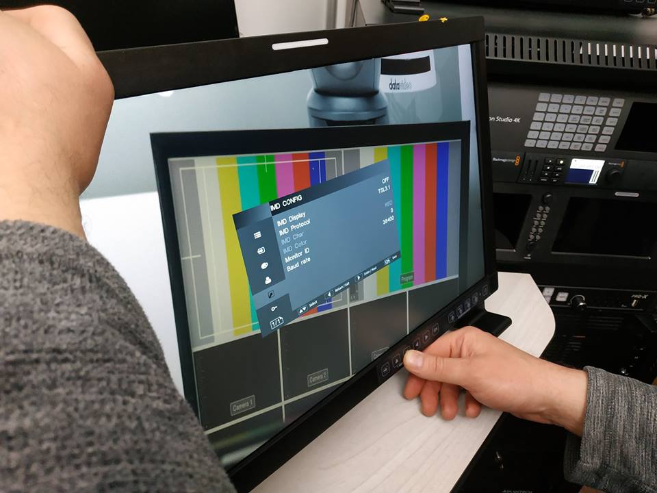 Поступление на склад новых мониторов SWIT. Тестируем новинки Поступление на склад новых мониторов SWIT. Тестируем новинки