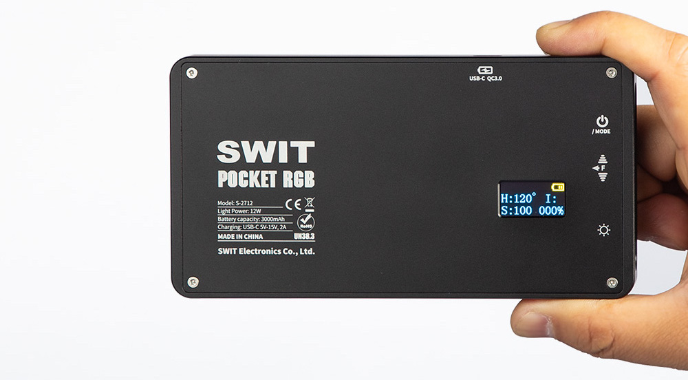 SWIT S-2712 Pocket RGBW - новый накамерный свет со встроенным аккумулятором SWIT S-2712 Pocket RGBW - новый накамерный свет со встроенным аккумулятором