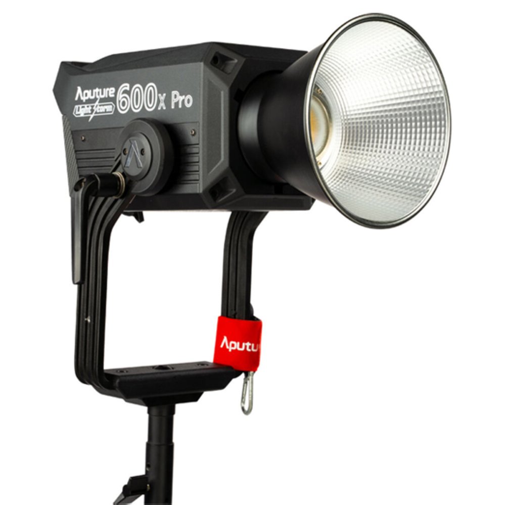  Светодиодный прожектор Aputure Light Storm LS 600X Pro Bi-Color LED Light (V-mount) 