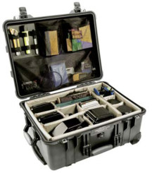 Peli 1560 Case W/Dividers Black 