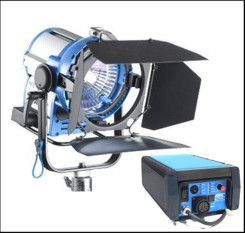 ARRI ARRIMAX 18/12 Set - with barndoor 