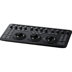 Blackmagic Design DaVinci Resolve Micro Color Panel EN колор панель 