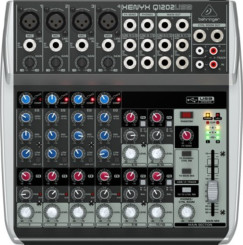 Behringer XENYX Q1202USB - микшерный пульт 